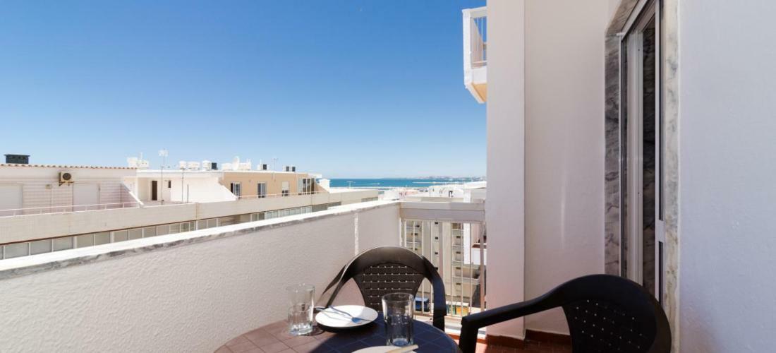 Ocean View 1 Bed Room Flat Quarteira Kültér fotó